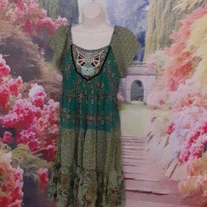 Womens Dress Size Medium NWT